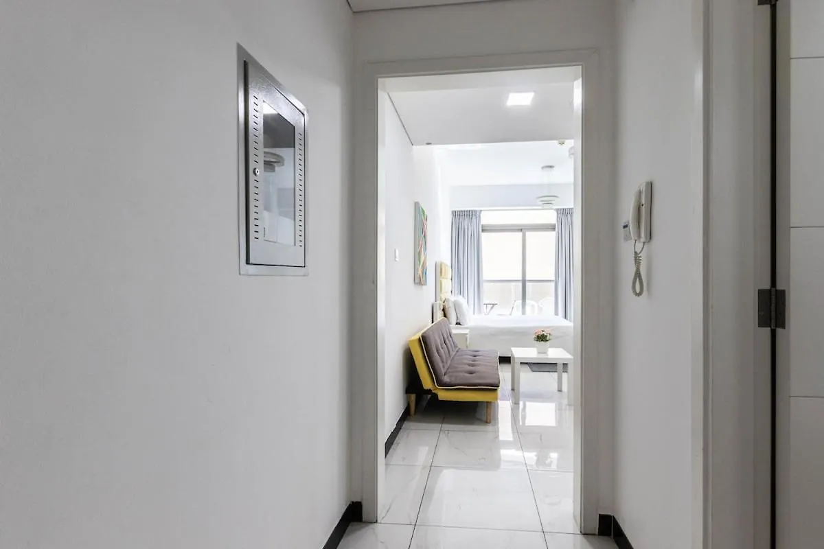 Chic & Comfortable Studio In Crystal Residence Jvc Dubai